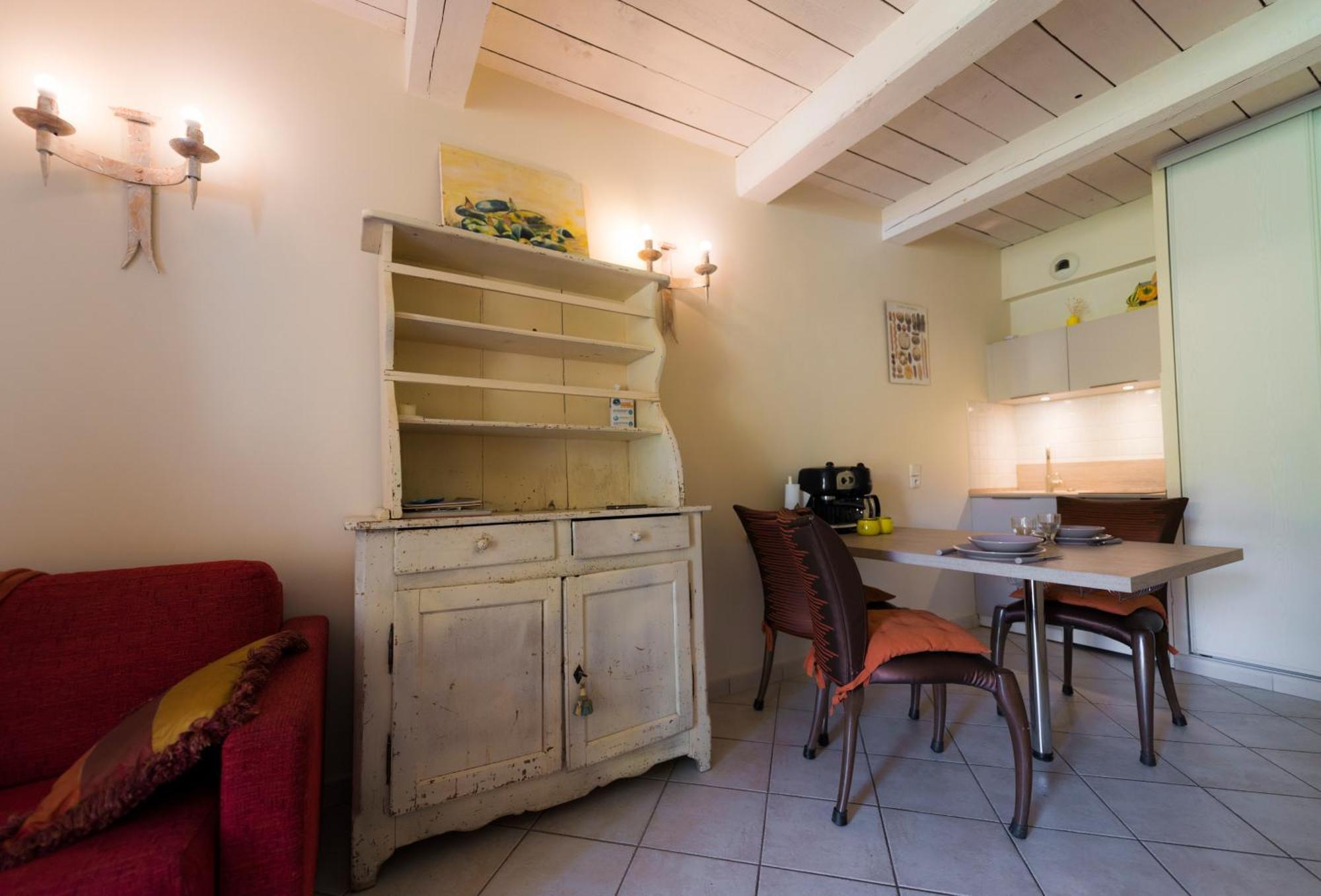 La Campagne St Lazare - Restaurant Chambres D'Hotes Piscine & Spa Forcalquier Buitenkant foto