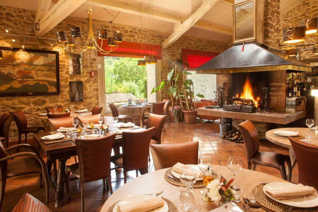 La Campagne St Lazare - Restaurant Chambres D'Hotes Piscine & Spa Forcalquier Buitenkant foto